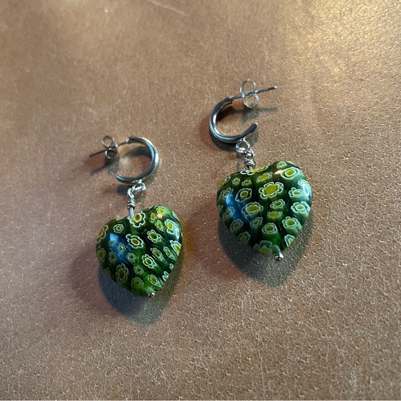💚 Green heart Italian Millefiori floral earrings green silver - Picture 7 of 8